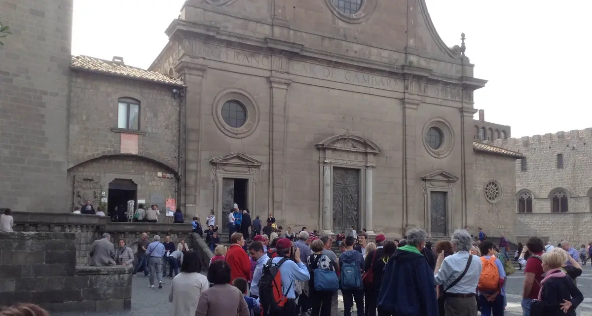 Turismo pasquale, stime in chiaroscuro