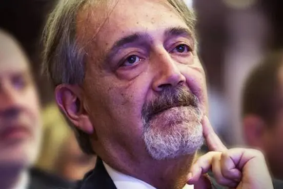 <p>Francesco Rocca</p>\\n