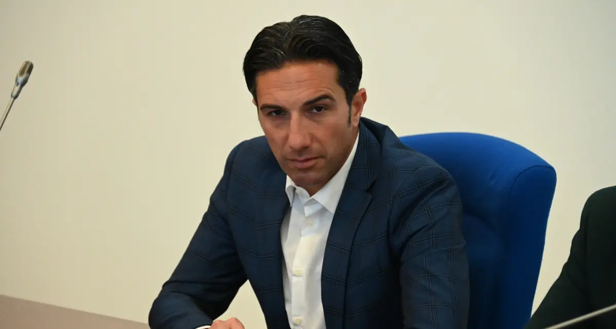 Giammusso: «Dai fumi del carbone ad una transizione fumosa»