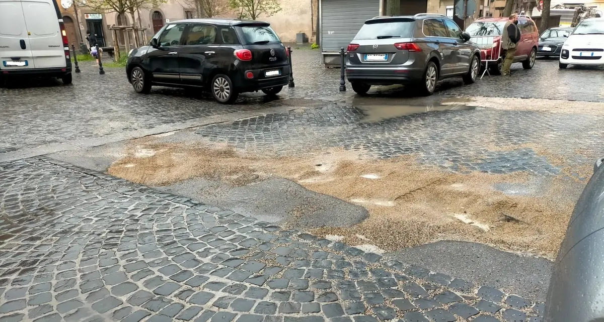 Strade, soldi “buttati” per fare e rifare