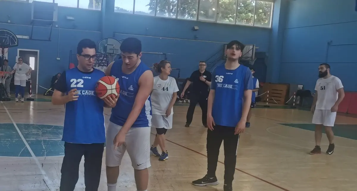 Cercasi canestri nuovi per il BKL Ladispoli