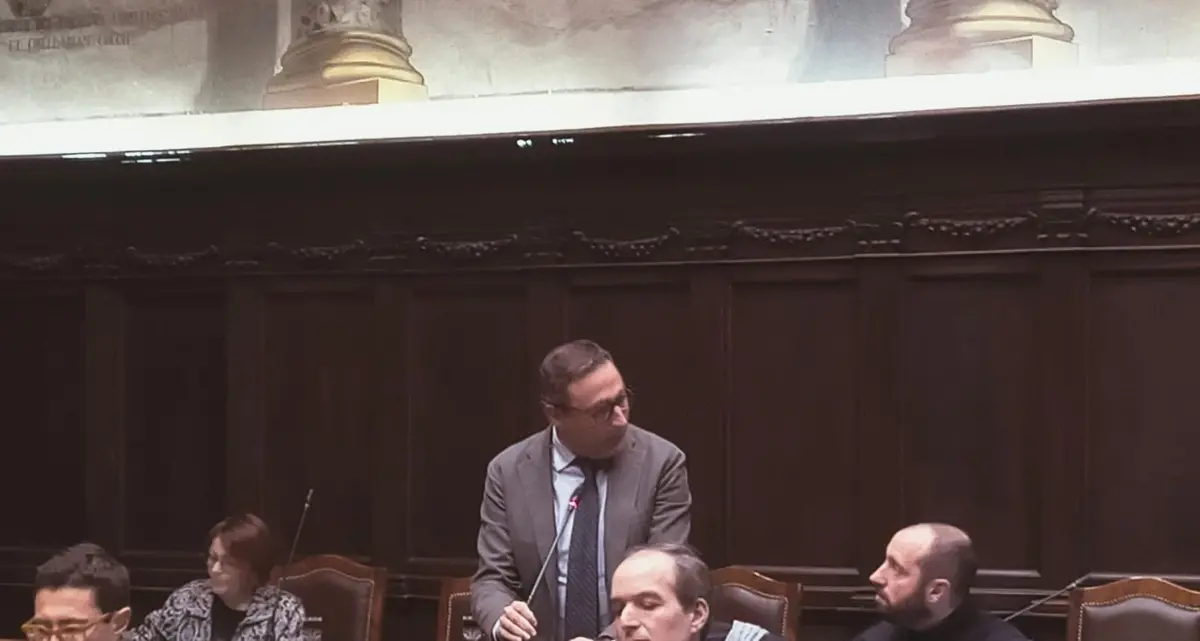 Ritorna Forza Italia e Amodio passa a Fratelli d’Italia