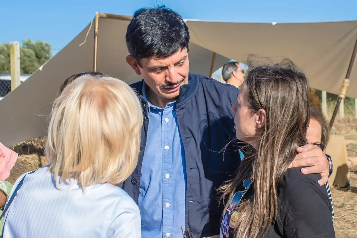 <p>E' passato poco più di un anno, ma sembra lontanissimo il tempo in cui Marco Piendibene convinse Roberta Galletta ad appoggiarlo al ballottaggio</p>\\n , foto Enrico Paravani