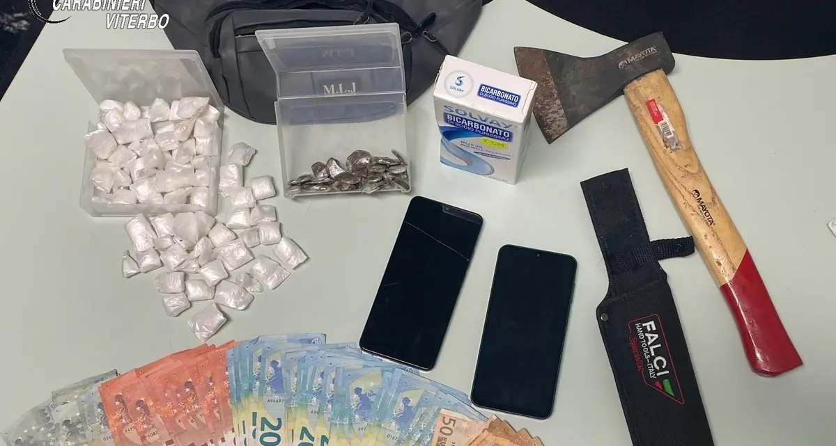 Spaccio nei boschi, ucciso un pusher in un bivacco scoperto a Orte