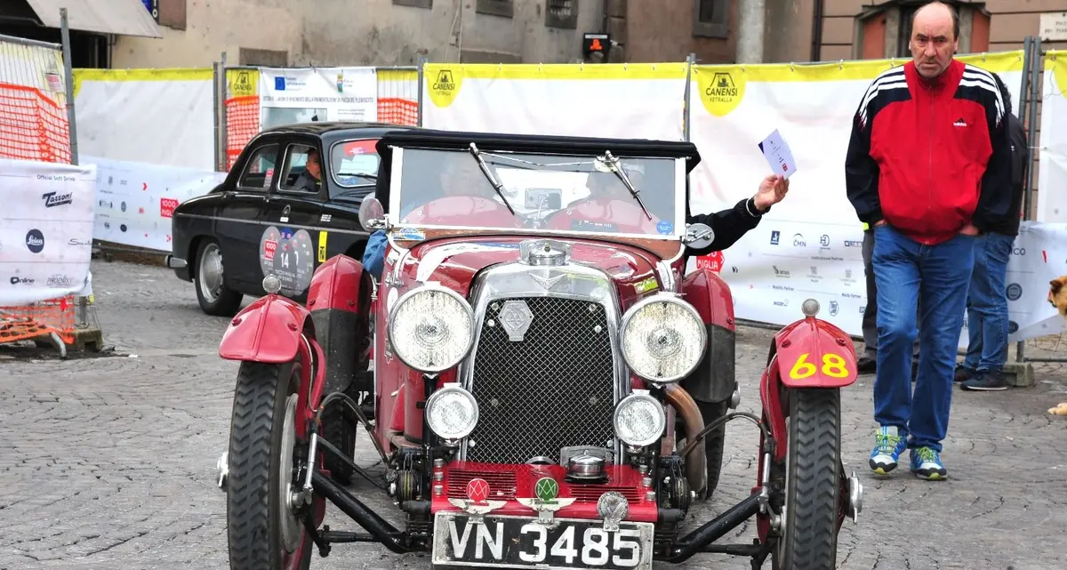 Mille Miglia: i motori conquistano Viterbo