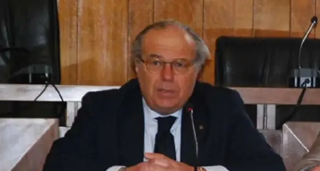 «Strade in stato d’abbandono e pericolose per l’incolumità pubblica»