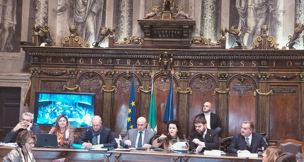 Dimensionamento scolastico, Frontini: «Delibera senza senso»