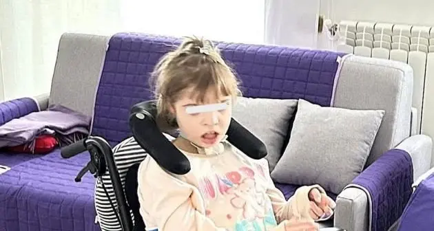 L’ultimo saluto alla piccola Cecilia