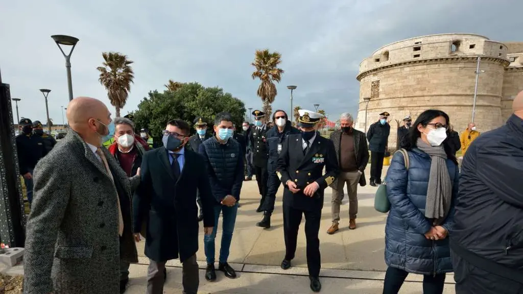 Via le barriere, porto e città si uniscono