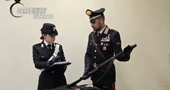 Custodiva arma clandestina e munizioni, arrestato un 60enne