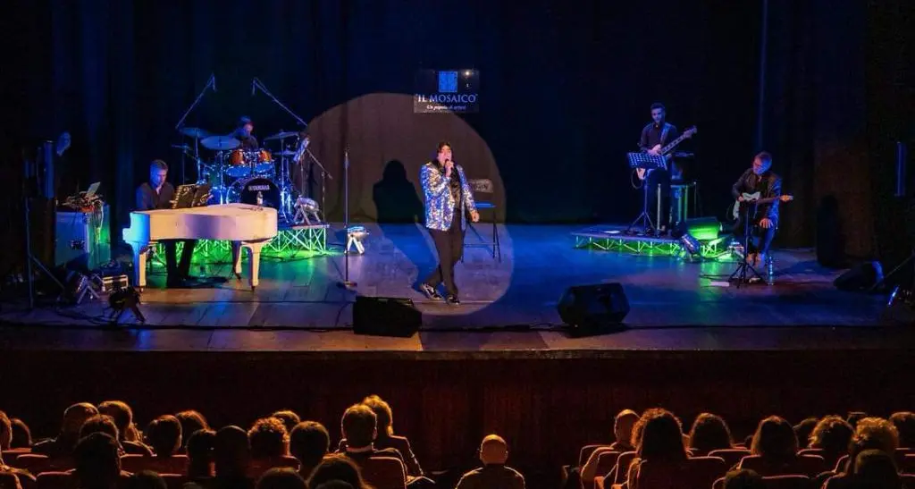 Aggiungi una nota: entusiasmo e solidarietà al Traiano