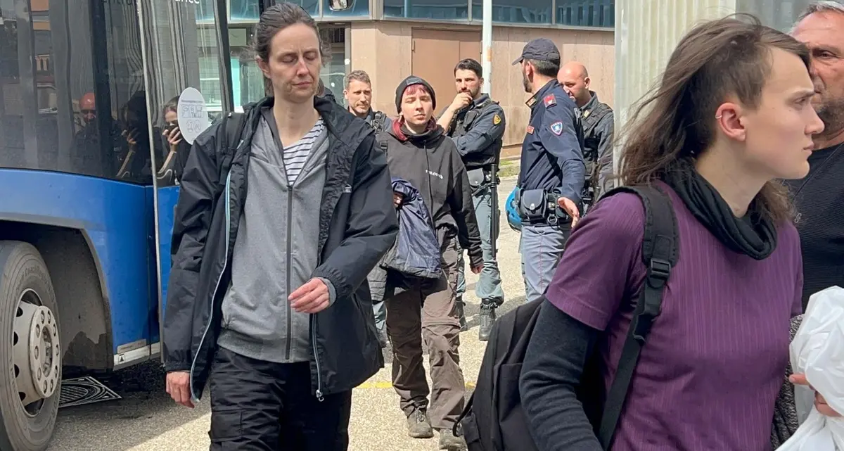 Blitz degli animalisti al mattatoio Ilco di Acquapendente