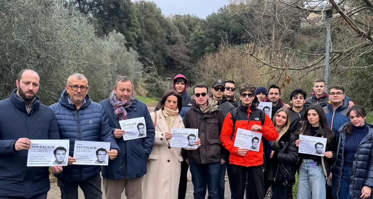«Parco di via Tullio Cima nel degrado»