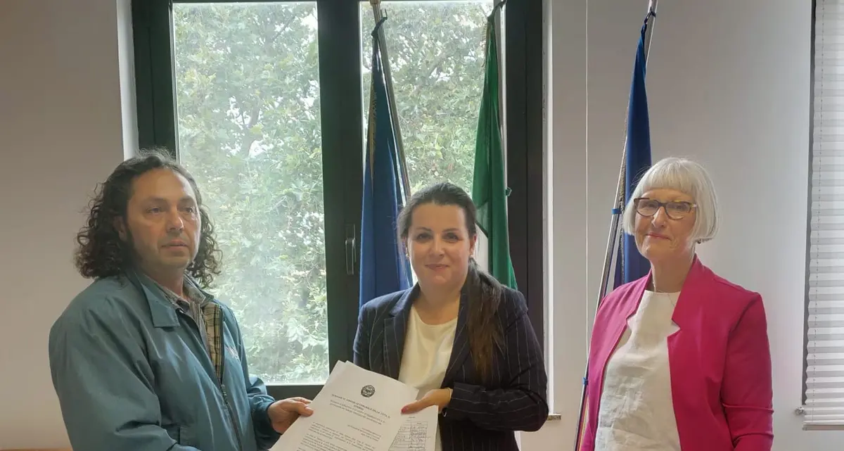 «Sala commiato per riti laici presso il cimitero»