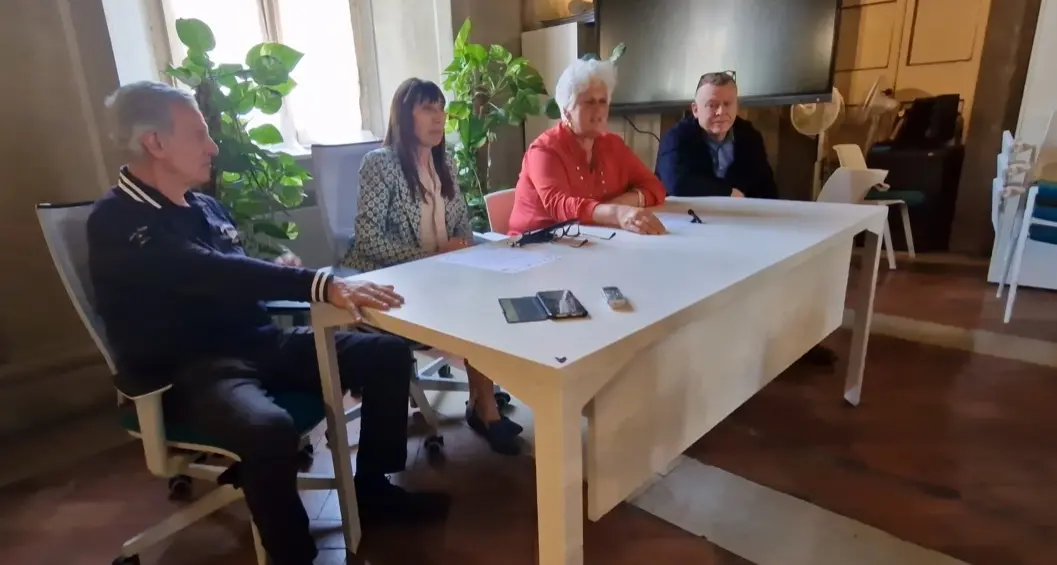 Tutti “a cena con i fiori” all’ex Eca