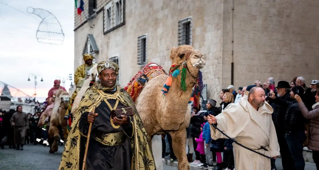Tarquinia, conto alla rovescia per l’arrivo dei re magi a dorso di cammello