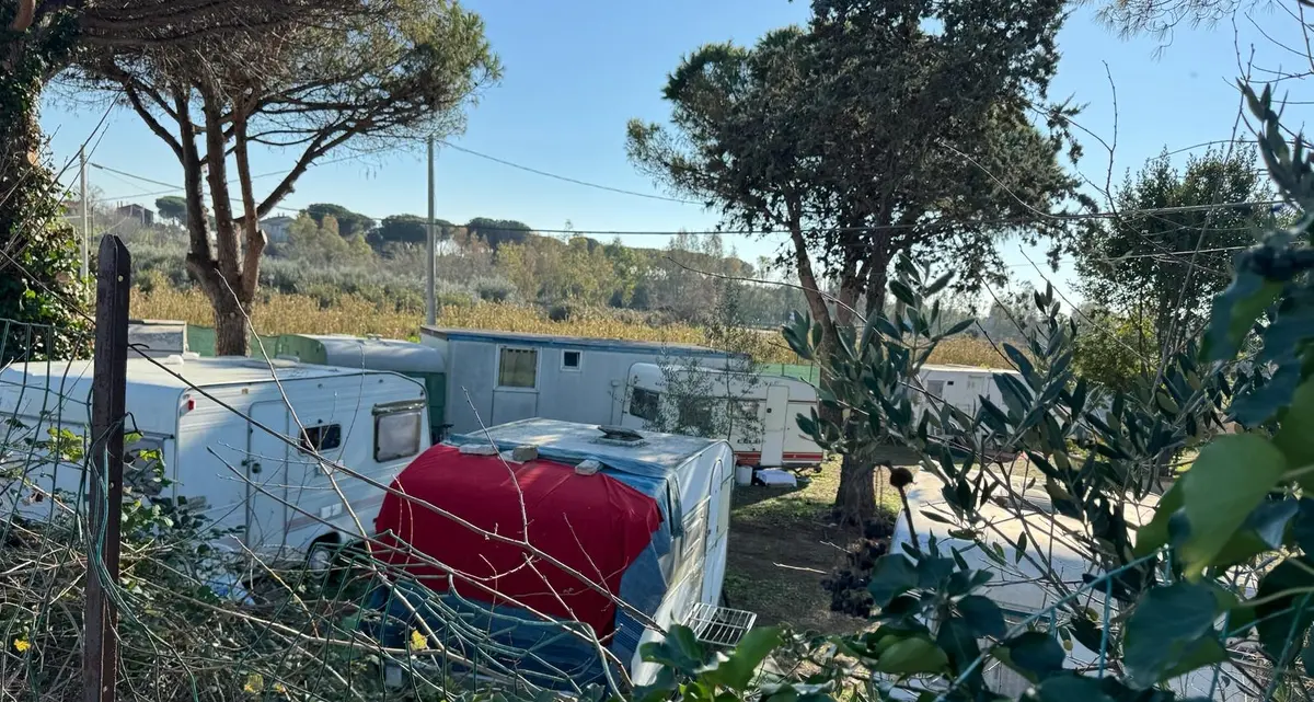 «Clochard, sfumano gli alloggi promessi»