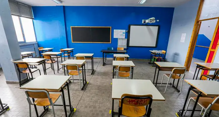 Una petizione per il reintegro del dirigente scolastico