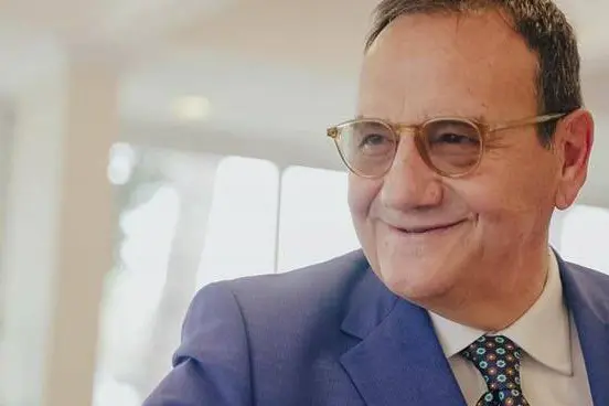 <p>Mario Baccini</p>\\n