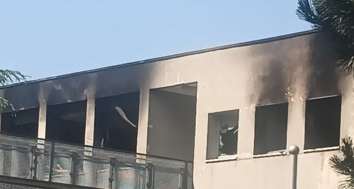 Viterbo: rogo al Dafne, un paio d’anni per la ricostruzione