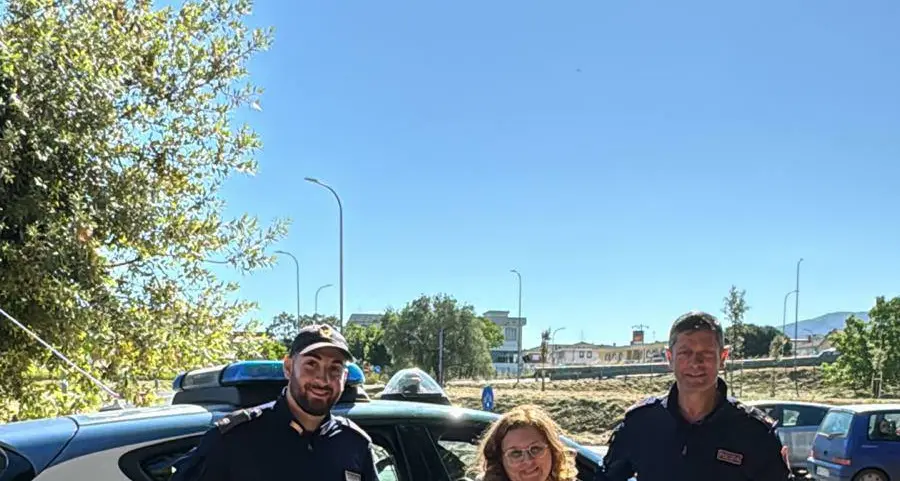 La polizia di Viterbo due cani che vagavano sul raccordino