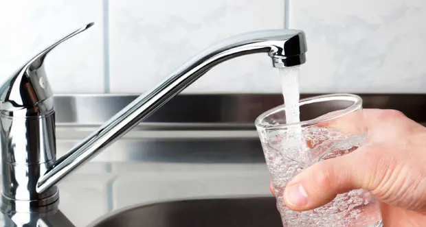 Acqua, un bene sempre più caro