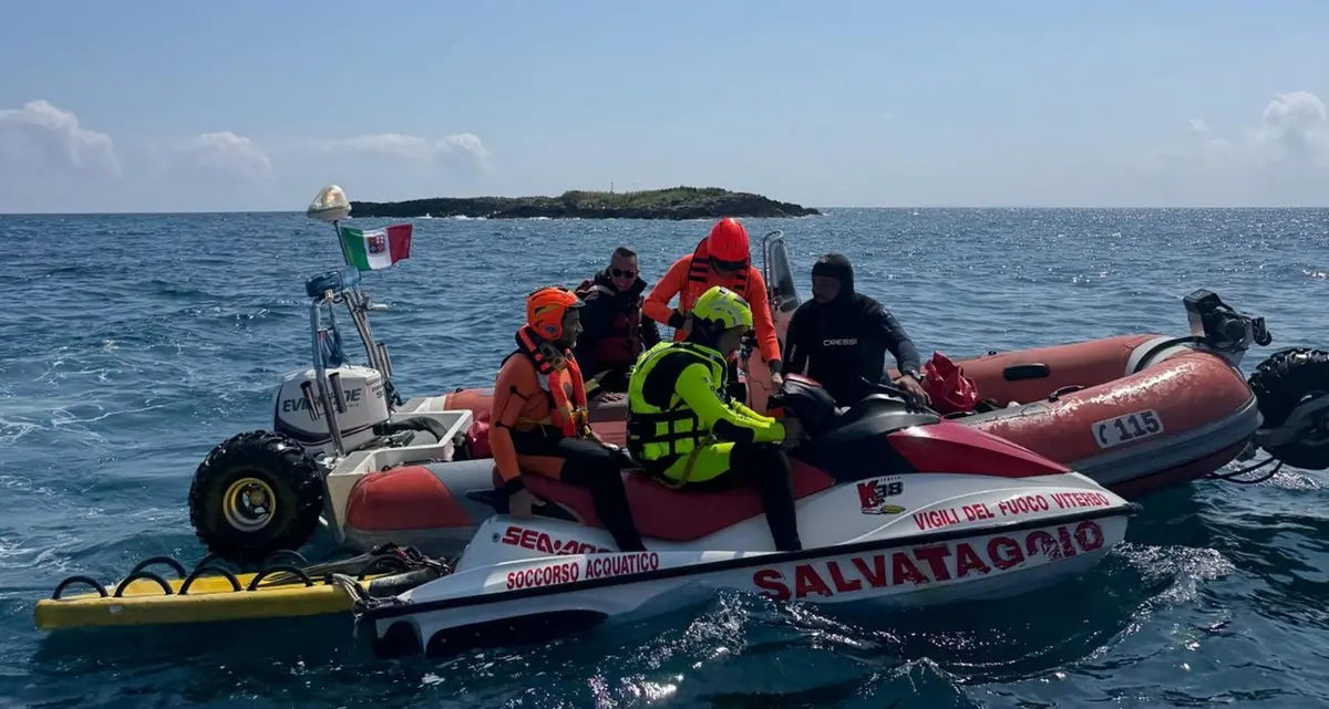 Mamma e figlia soccorse nelle acque del lago di Bolsena