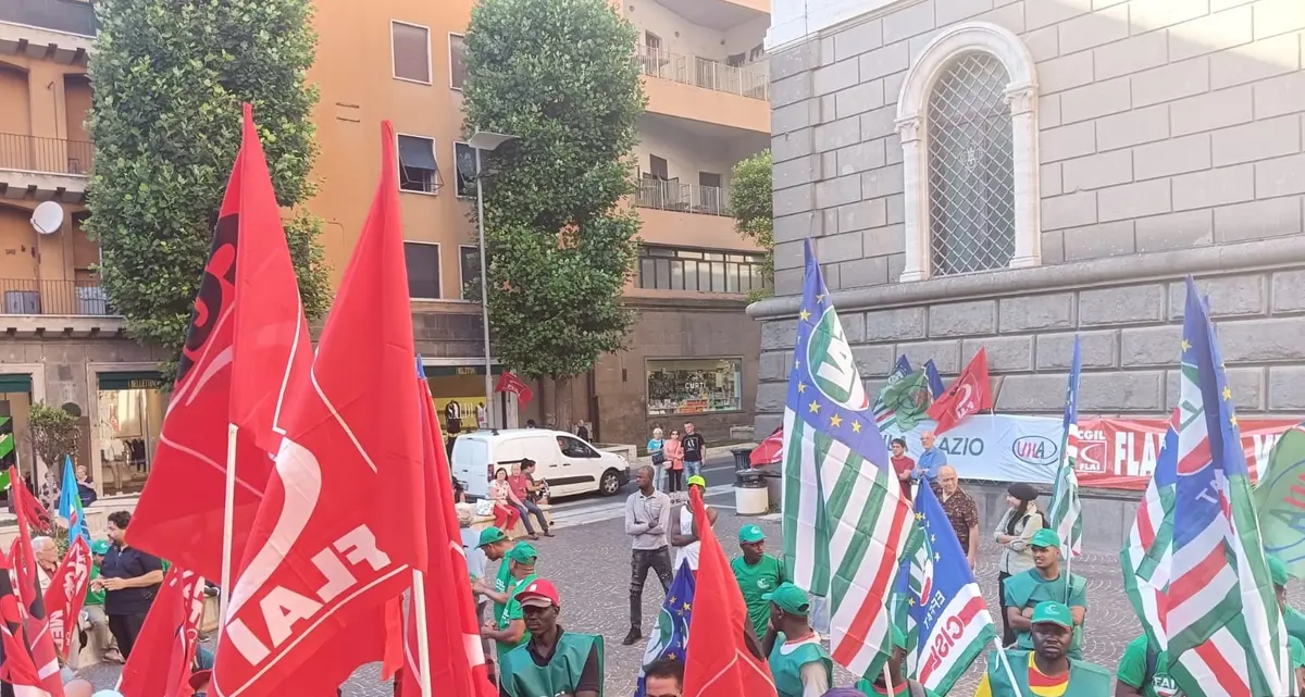 «Non si può morire a 40 gradi a 2 euro l’ora»