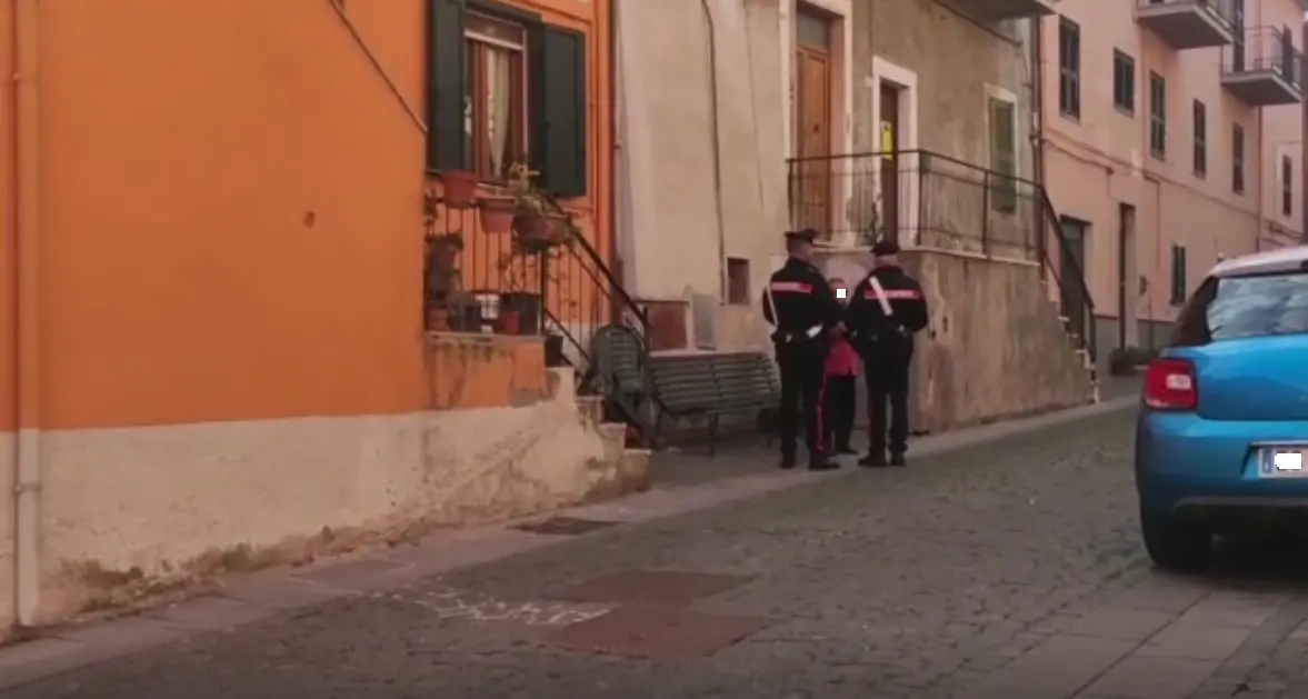 Truffe agli anziani: arresti domiciliari per tre