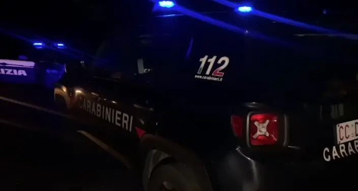 Picchiati e sequestrati per debiti di droga: 11 arresti, anche a Viterbo